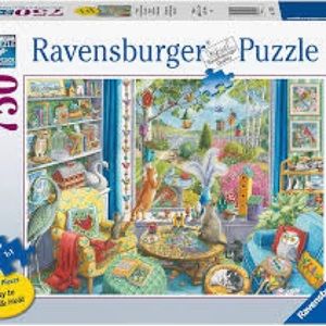 Ravensburger 750-Piece Puzzle - One Owner!